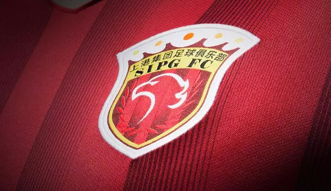 莱万：现在最好不要谈论亚马尔；合同的事我不着急（莱万：当下别谈亚马尔；合同问题我并不着急）