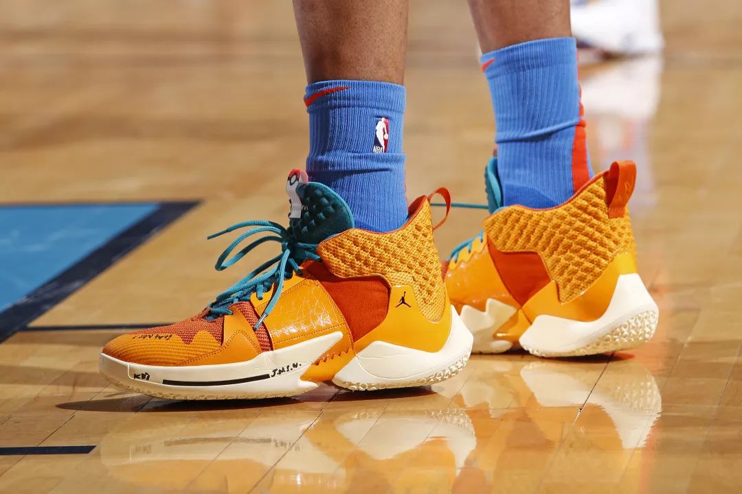 半场战报：弗赖堡2-0美因茨，格里福建功，库布勒破门（半场速报：弗赖堡2-0领先美因茨，格里福和库布勒相继破门）