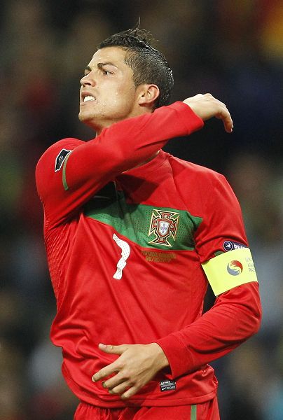 每体：巴萨发现约100名会员涉及欧冠对法兰克福门票转售问题（每体：巴萨发现近百名会员涉嫌欧冠对法兰克福门票转售）