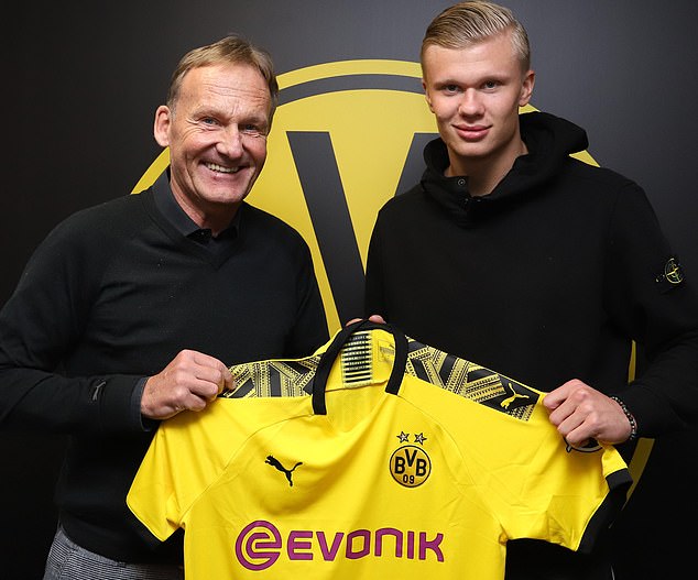 斯基拉：尤文未谈妥麦肯尼续约，两家意甲俱乐部已与球员接触