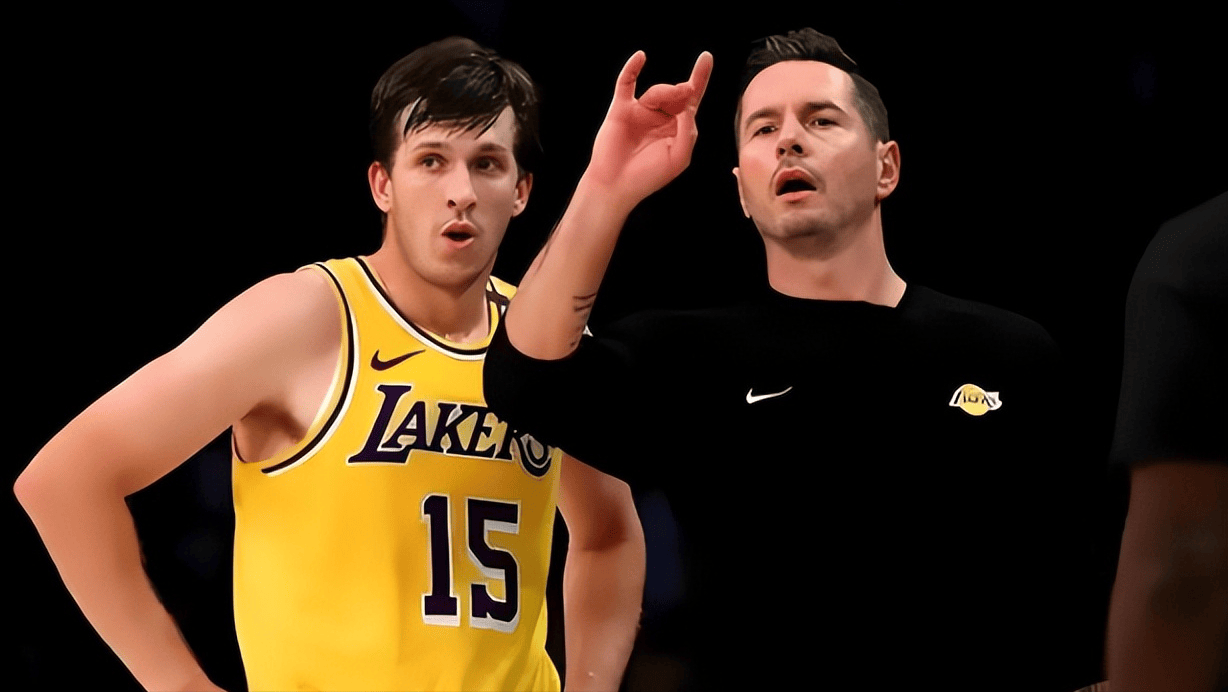 日企被曝拖欠皇家社会巨额赞助款，今夏差点让巴萨取消东亚行（日本企业被指欠付皇社巨额赞助，今夏险令巴萨东亚行告吹）