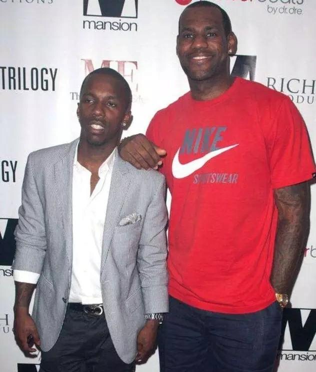 莱切vs维罗纳：班达、加洛首发，加利亚尔迪尼、焦瓦内出战（莱切战维罗纳：班达、加洛先发，加利亚尔迪尼与焦瓦内登场）