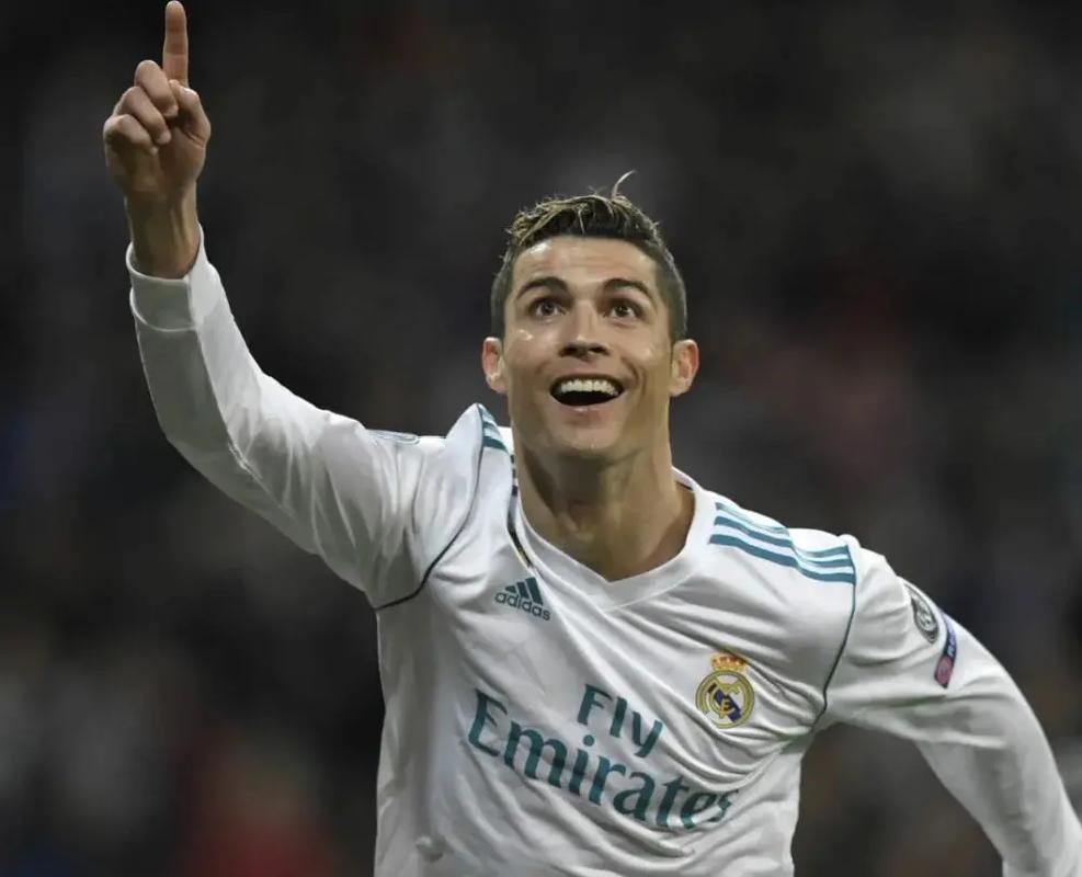 老将替补改变局势，主帅称其不可替代