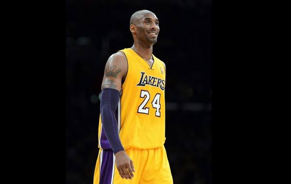 足球世界杯亚洲区预选赛关键比赛回顾（亚洲世预赛关键对决盘点）