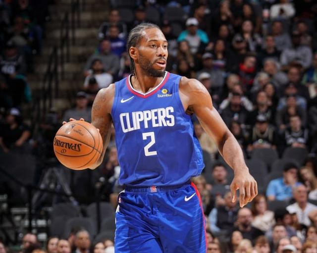 米体：巴洛特利的酒驾指控已撤销，但他还是会从事志愿工作（米兰体育报：巴洛特利酒驾案撤销，仍将继续参与志愿服务）