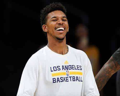 皇马的更多问题：姆巴佩手指骨折，哈维·阿隆索压力山大（皇马再添烦忧：姆巴佩手指骨折，哈维·阿隆索压力倍增）