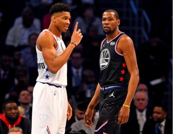 TA：切尔西现在无意引进门将，还拒绝了对约恩森的报价（TA：切尔西暂无引进门将计划，已回绝针对约恩森的报价）